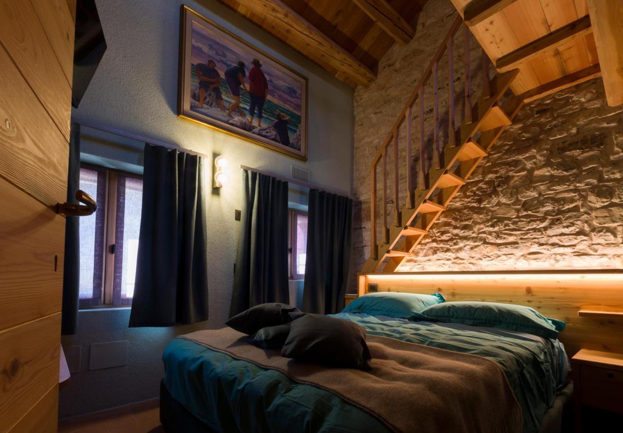 Dimora Grotta Azzurra Hotel Tiago ภายนอก รูปภาพ